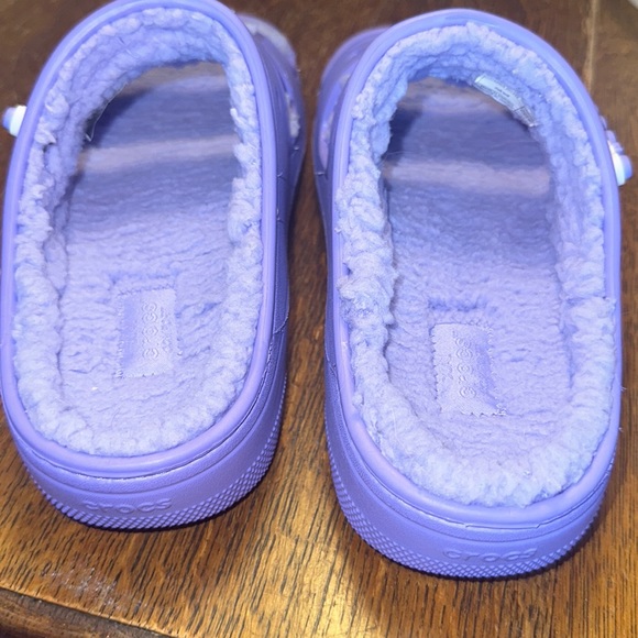 Crocs Unisex-Adult Classic Cozzzy Platform Sandals | Fuzzy Slippers Slide M6 W8 - Picture 4 of 5